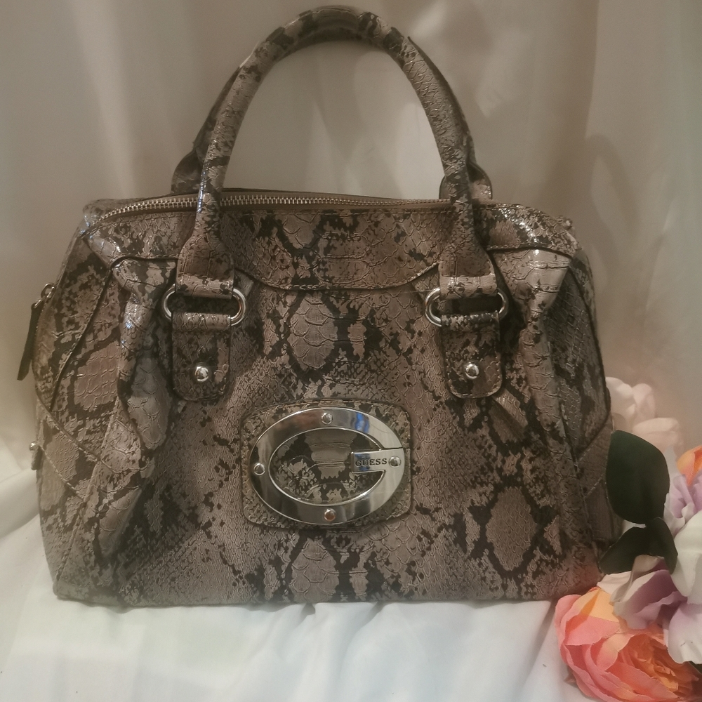 Guess purse